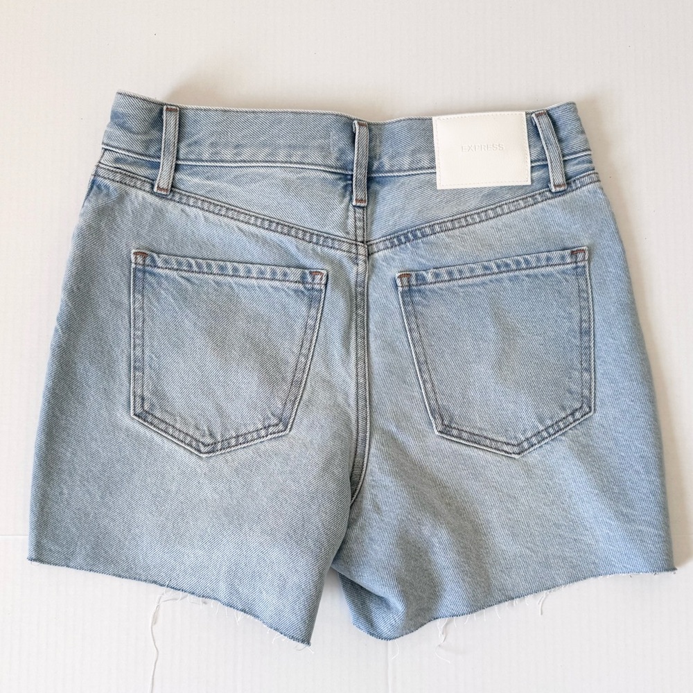 Express Midi Jean Shorts - Picture 7 of 8